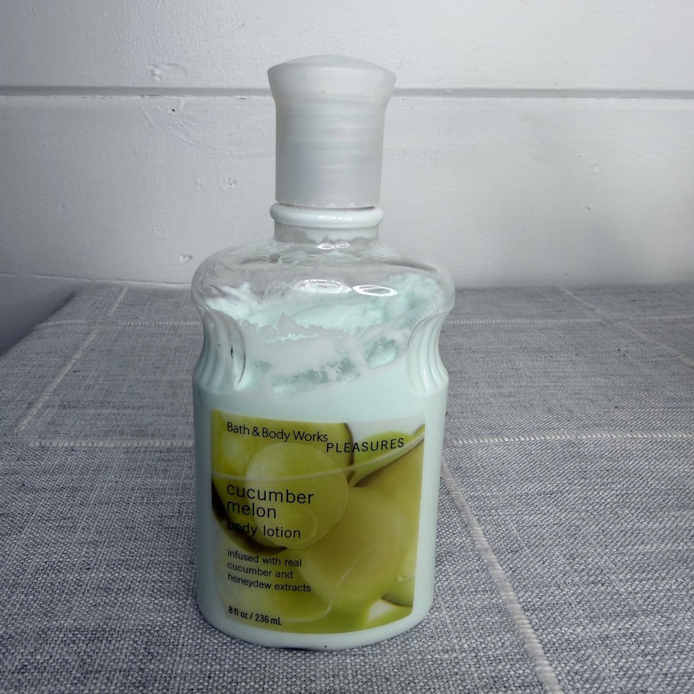 VTG Bath & Body Works Pleasures Cucumber Melon Body Lotion 8oz Original 80% Full